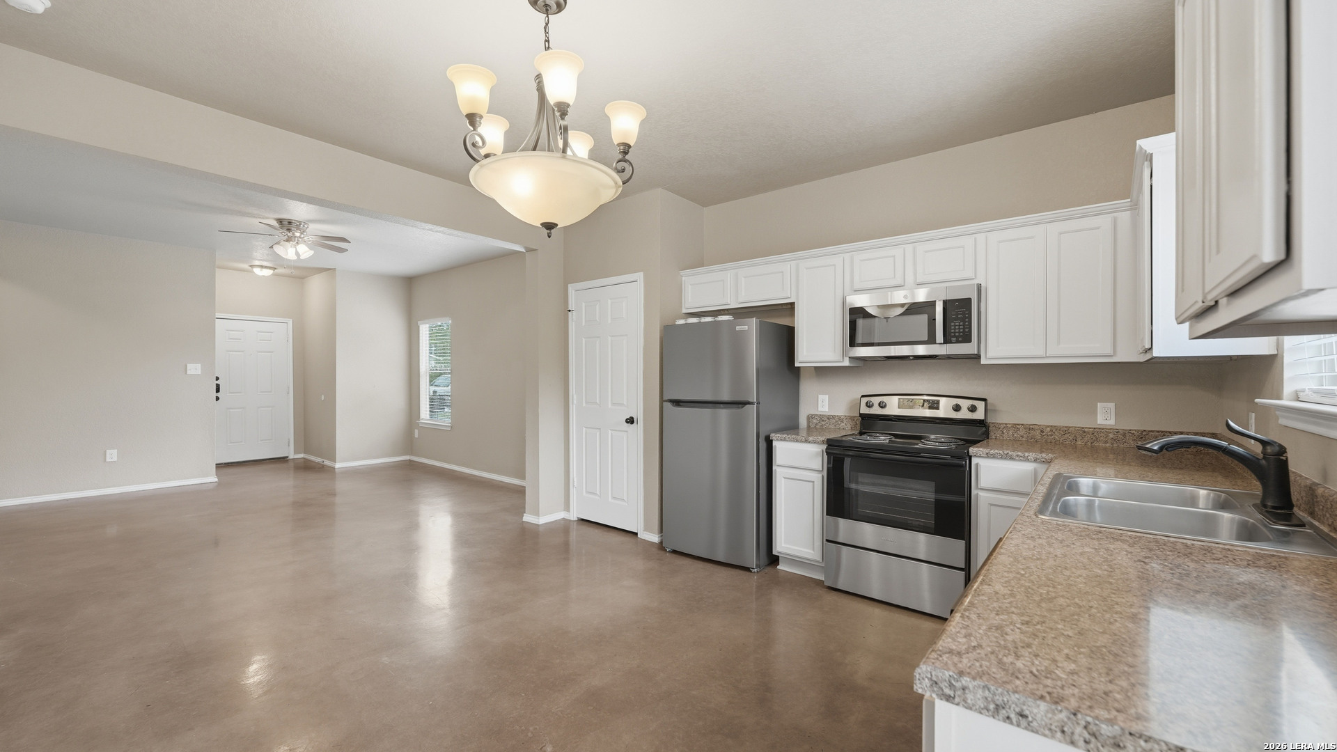 145 Rosedale Avenue New Braunfels, TX 78130 - Photo 14 of 30
