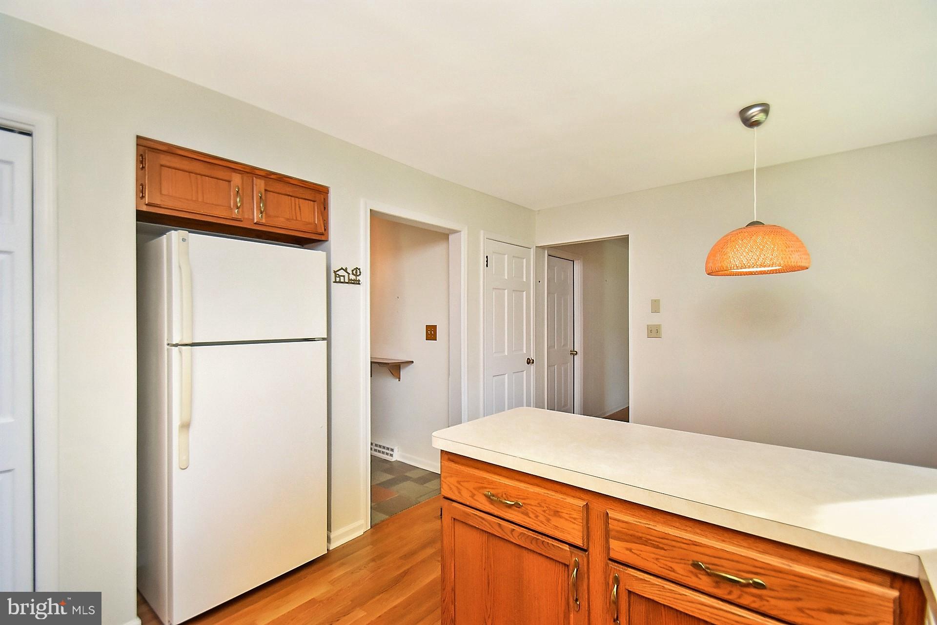 2083 Hilltop Road Bethlehem, PA 18015 - Photo 12 of 26 Gallery Image 12