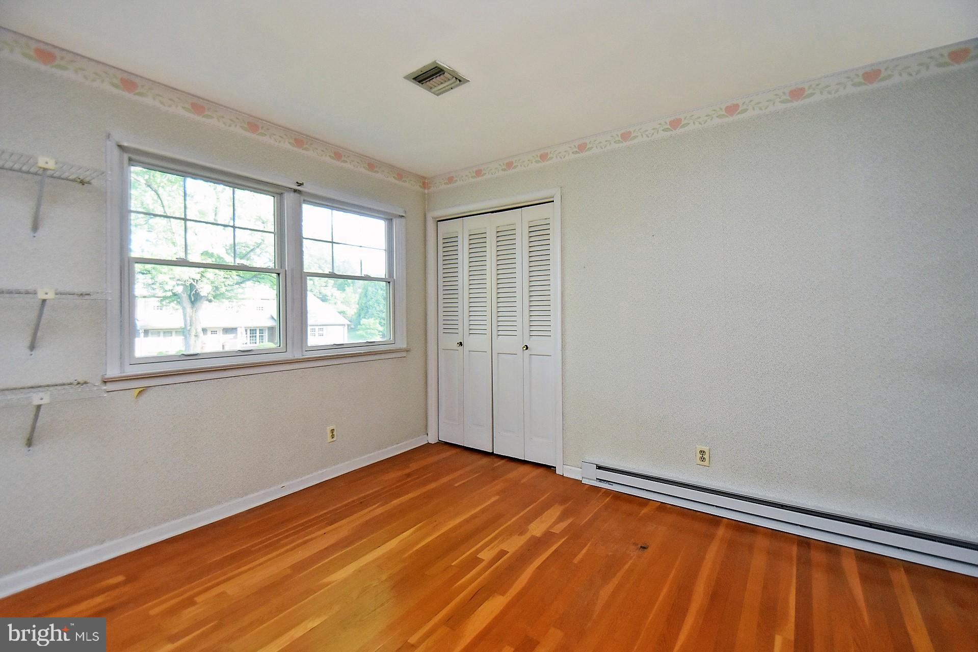 2083 Hilltop Road Bethlehem, PA 18015 - Photo 25 of 26 Gallery Image 25