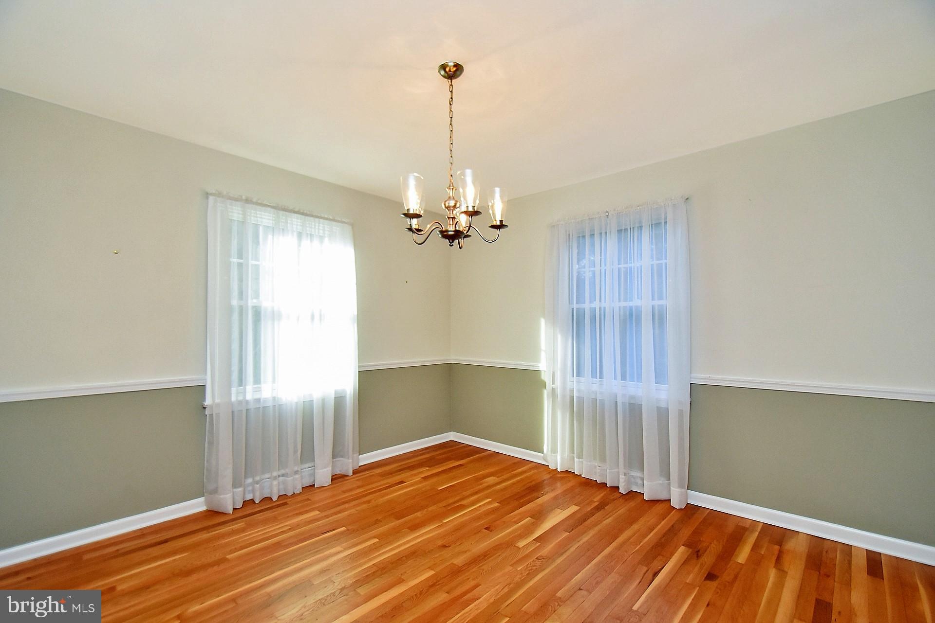 2083 Hilltop Road Bethlehem, PA 18015 - Photo 8 of 26 Gallery Image 8