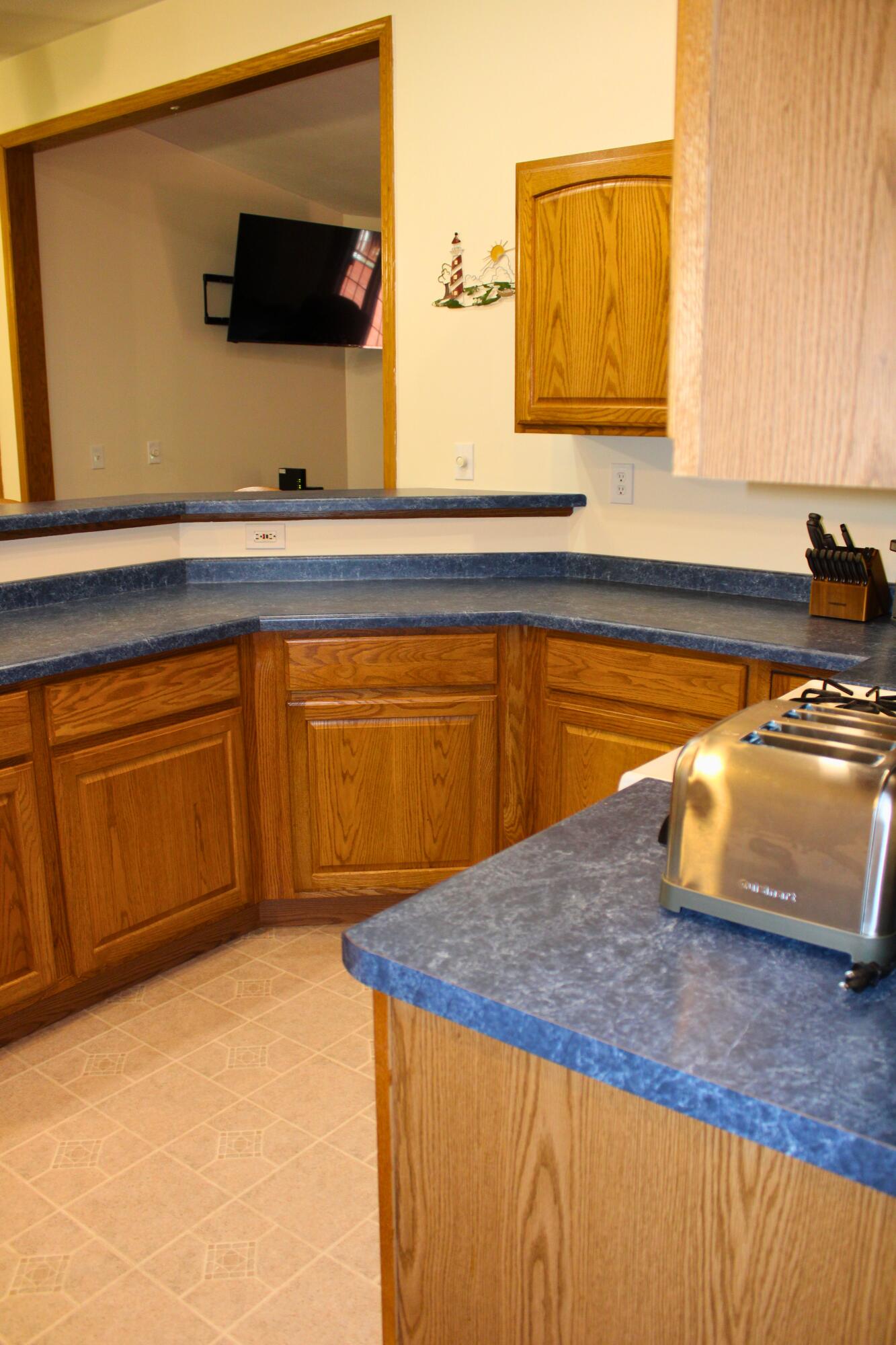 3767 Peninsula Point Road Munising, MI 49862 - Photo 10 of 33 Gallery Image 10