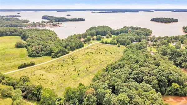 $650,000 | 6 Island Point Road, Starr, SC 29684