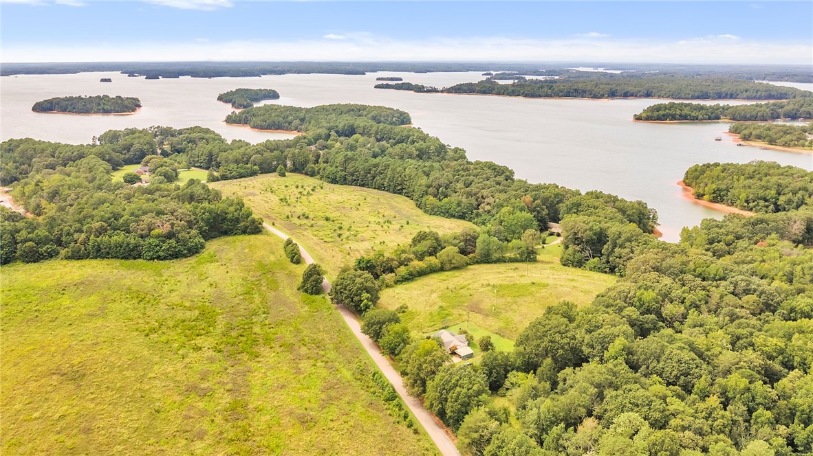 6 Island Point Road Starr, SC 29684 - Photo 7 of 9