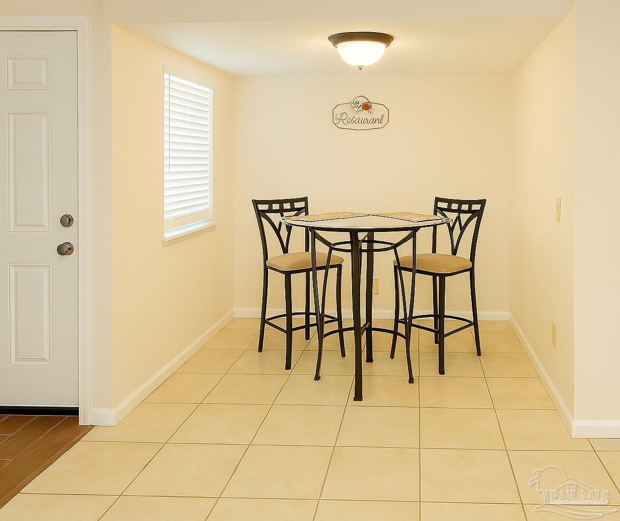 6274 Munson Highway Milton, FL 32570 - Photo 10 of 26 a view of a room with a furniture