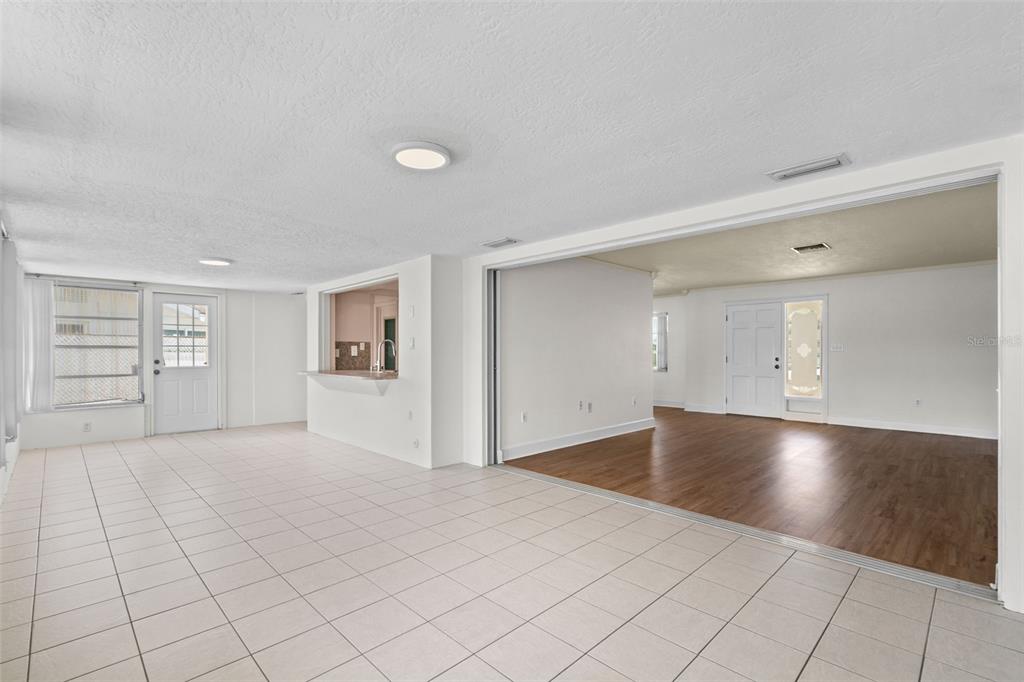 4608 Arlington Road Palmetto, FL 34221 - Photo 10 of 36