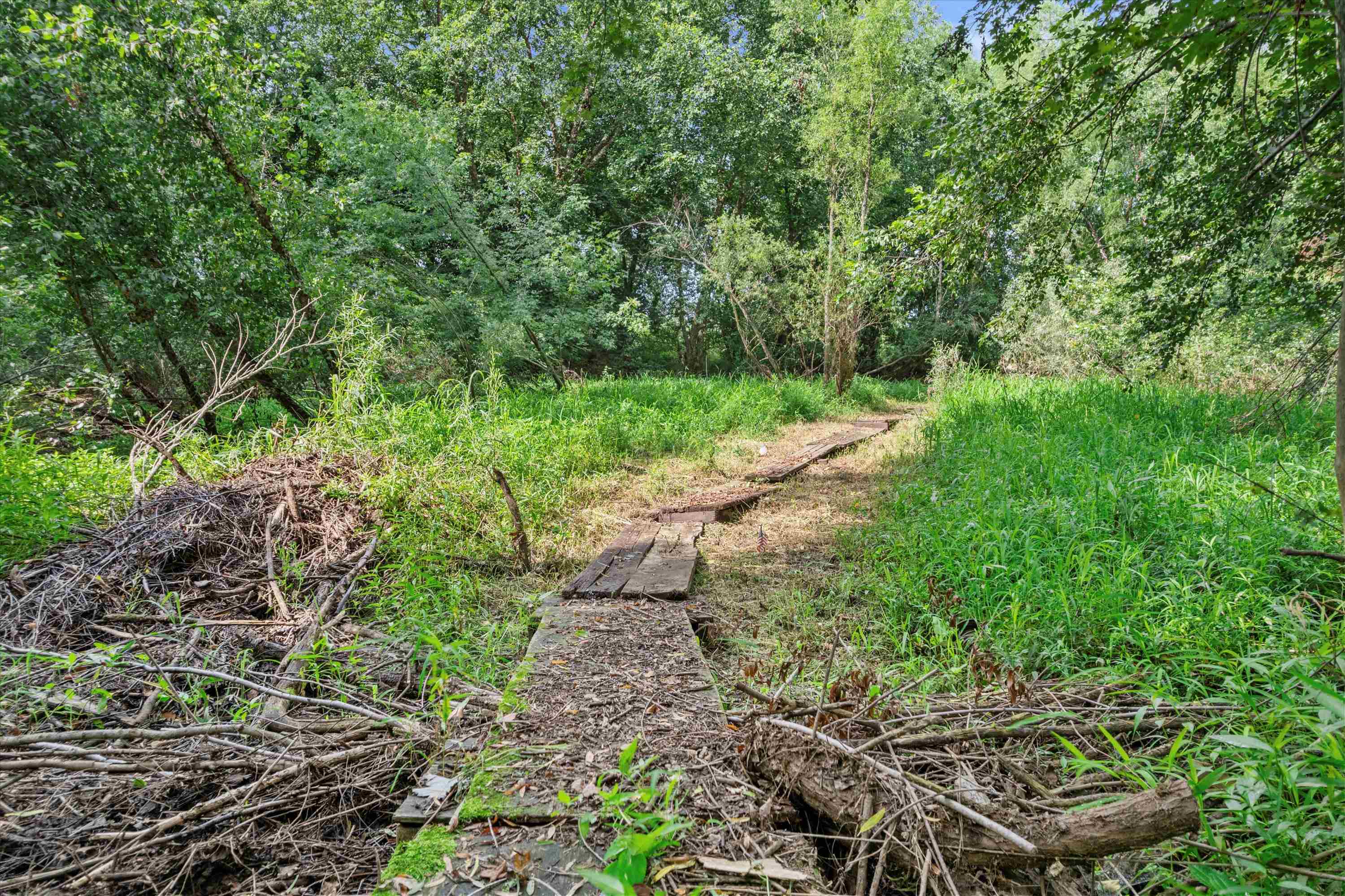W12105 Jenicek Road Portage, WI 53901 - Photo 7 of 40