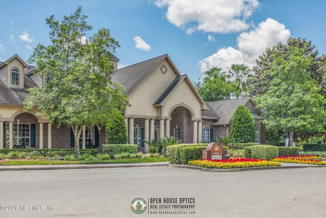 $170,900 | 7800 Point Meadows Drive, Unit 1035, Jacksonville, FL 32256