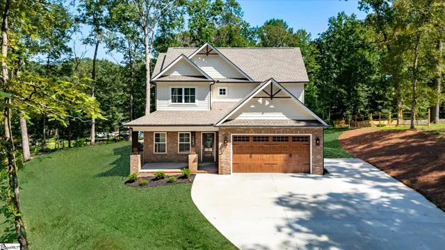 $487,750 | 122 Harvest Drive, Easley, SC 29640