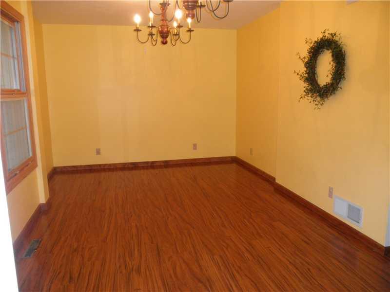 229 McKenzie Road Clinton, PA 15026 - Photo 11 of 25 Dining Room.