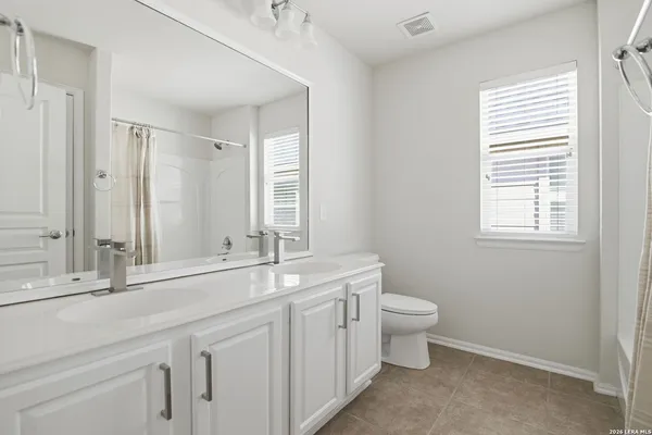 $3,100 | 1222 Wilder Pond, San Antonio, TX 78260