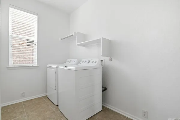 $3,100 | 1222 Wilder Pond, San Antonio, TX 78260