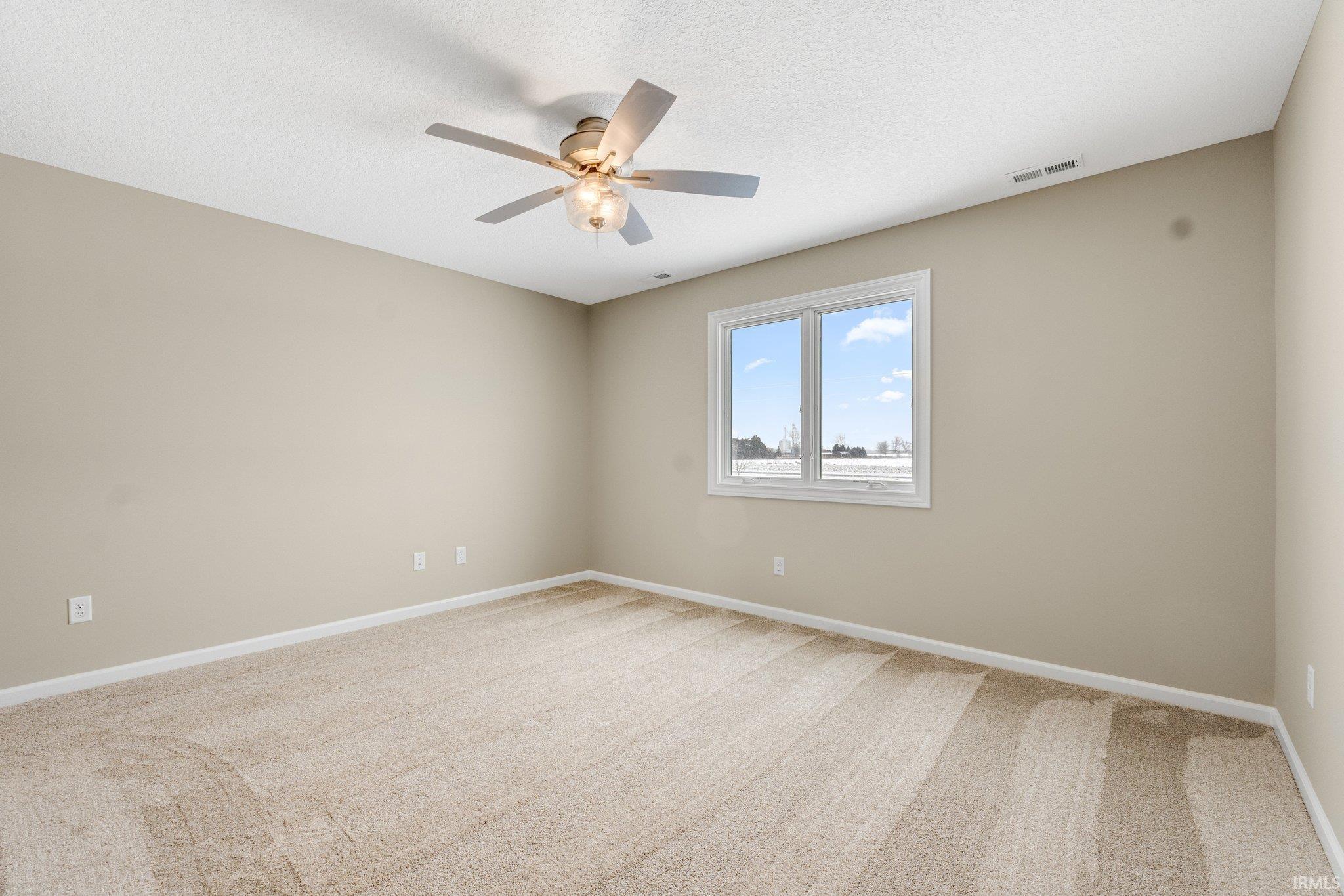 13527 Outpost Lodge Road Roanoke, IN 46783 - Photo 25 of 34