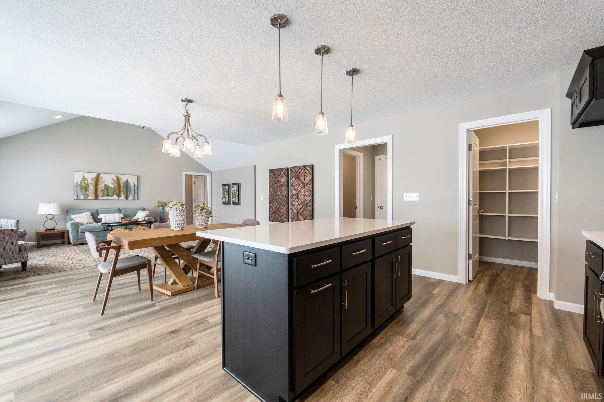 13527 Outpost Lodge Road Roanoke, IN 46783 - Photo 9 of 34