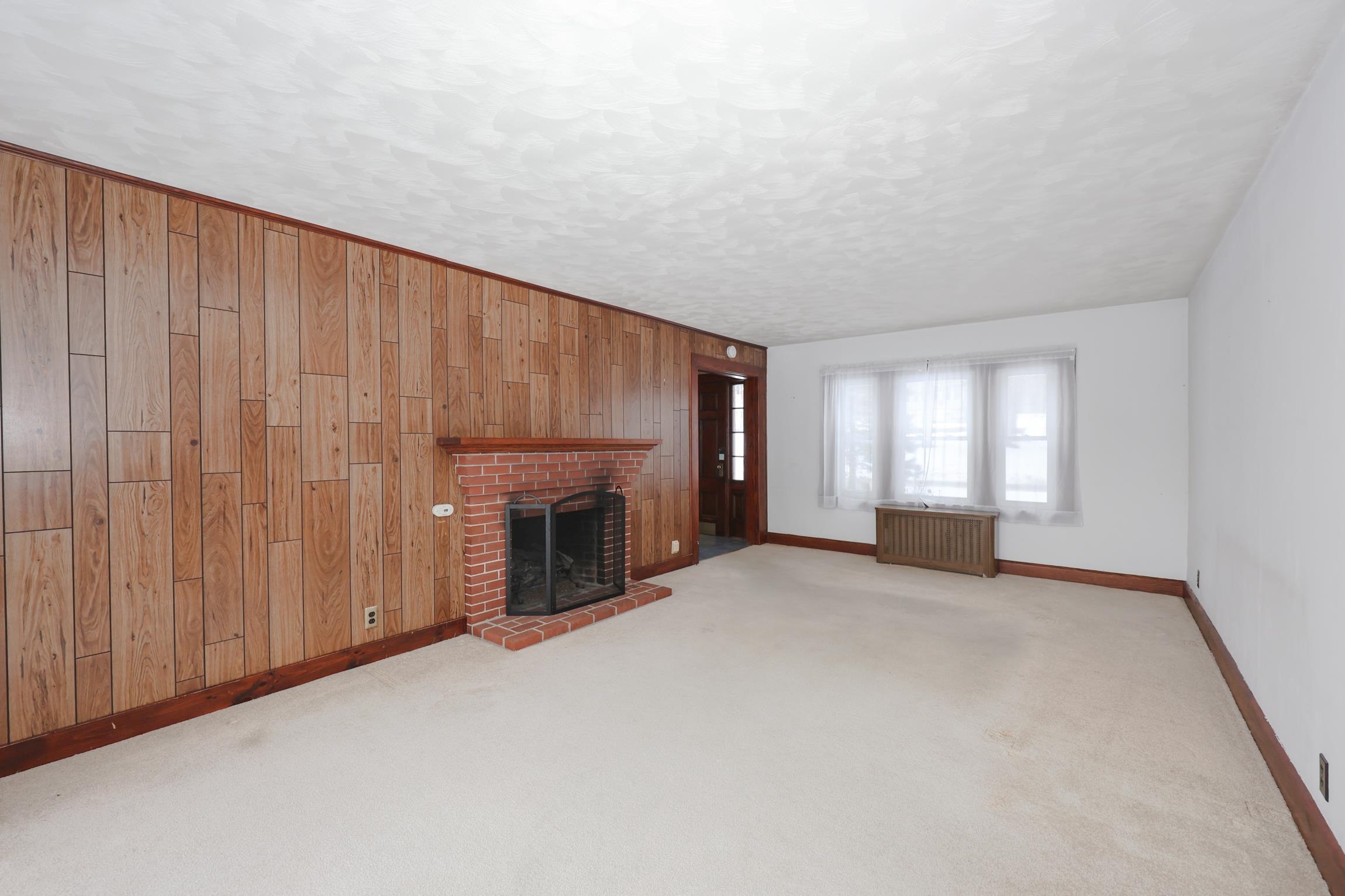 30 Baker Street Hudson, NH 03051 - Photo 13 of 48