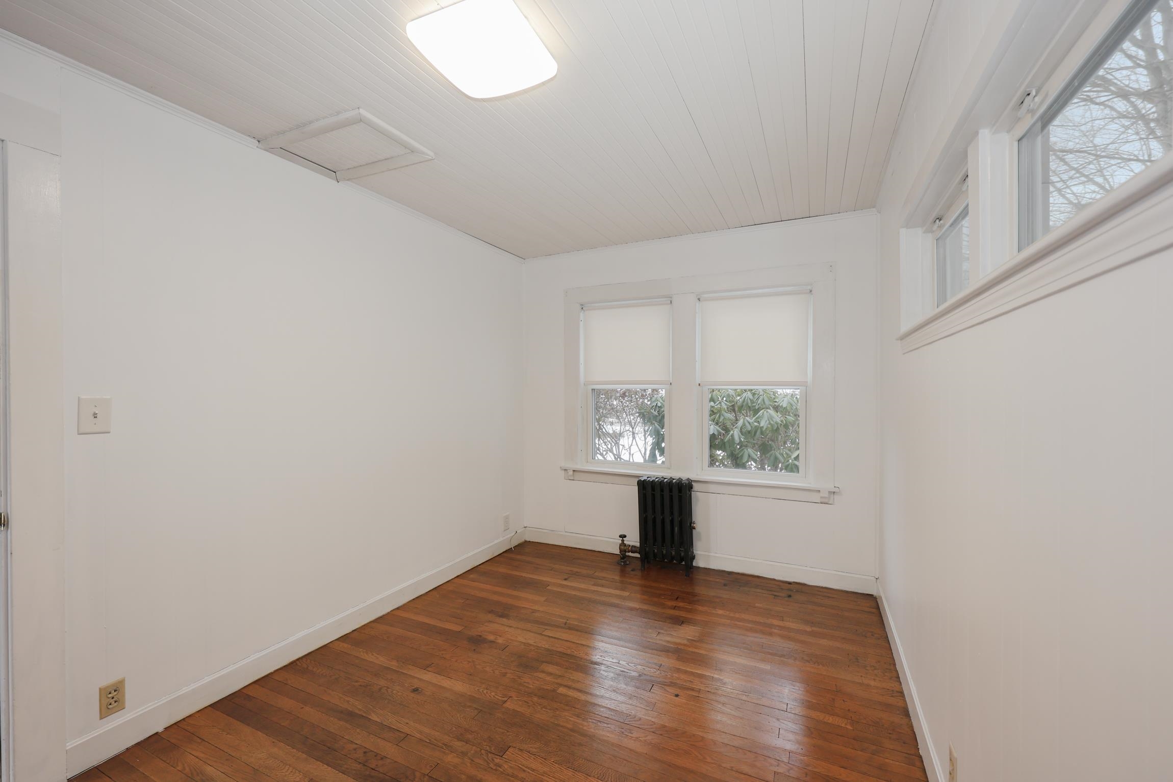 30 Baker Street Hudson, NH 03051 - Photo 16 of 48