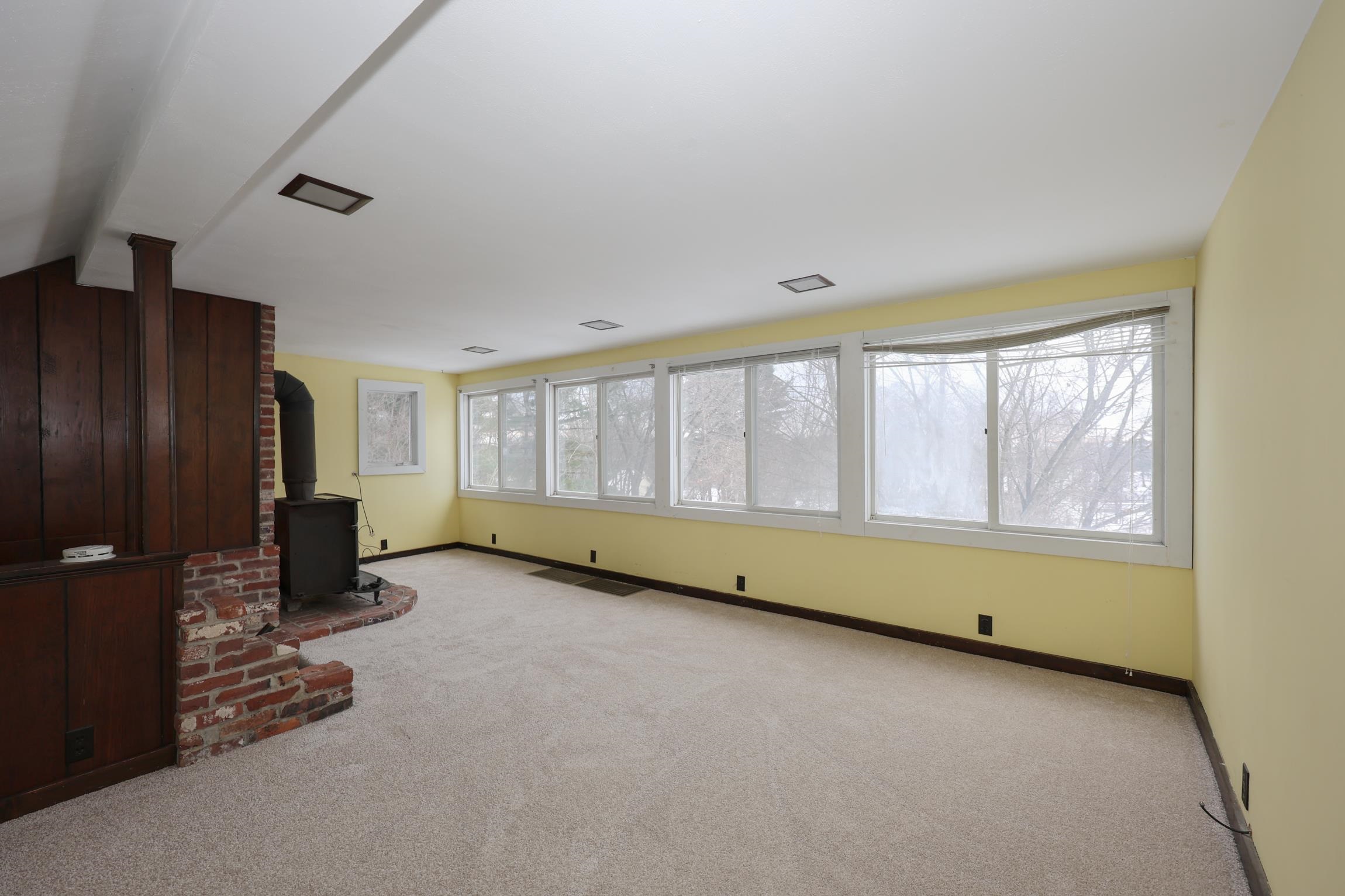 30 Baker Street Hudson, NH 03051 - Photo 37 of 48