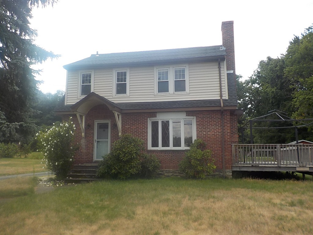 198 Thompson Road Webster, MA 01570 - Photo 1 of 16 Gallery Image 1