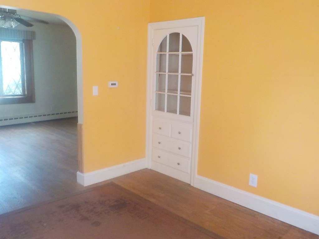 198 Thompson Road Webster, MA 01570 - Photo 6 of 16 Gallery Image 6