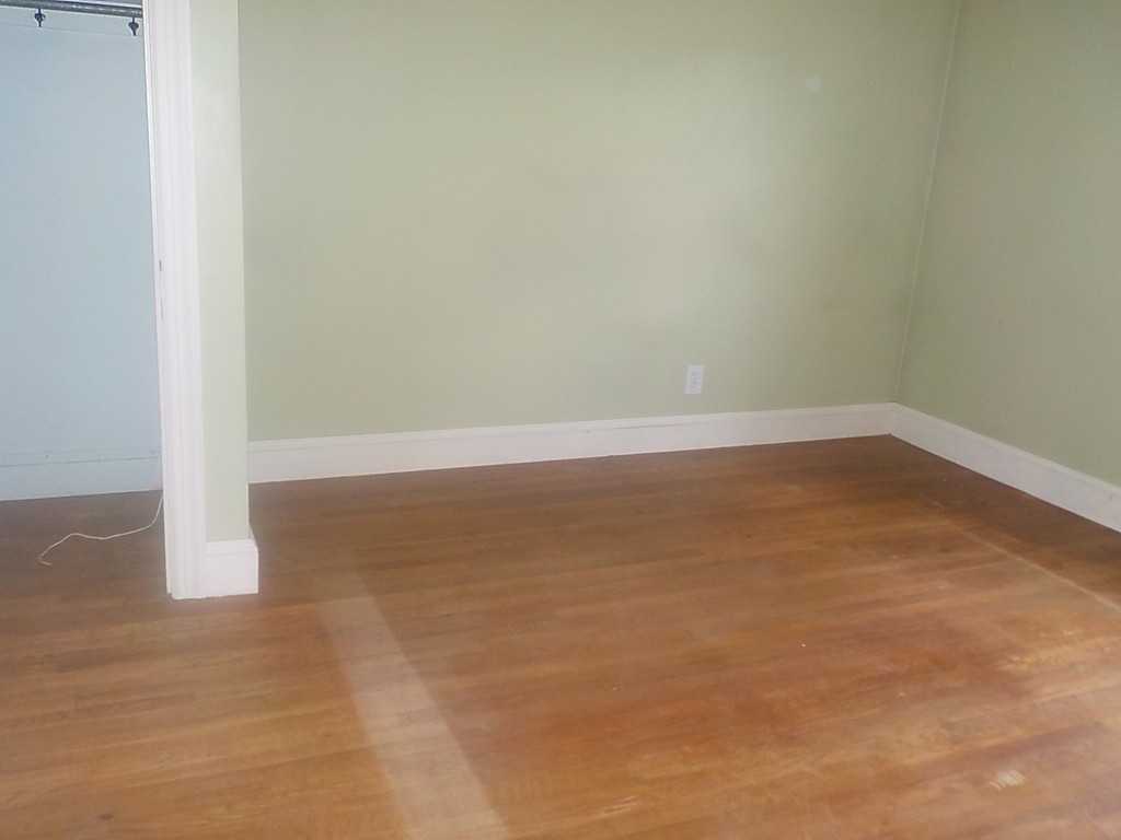 198 Thompson Road Webster, MA 01570 - Photo 10 of 16 Gallery Image 10
