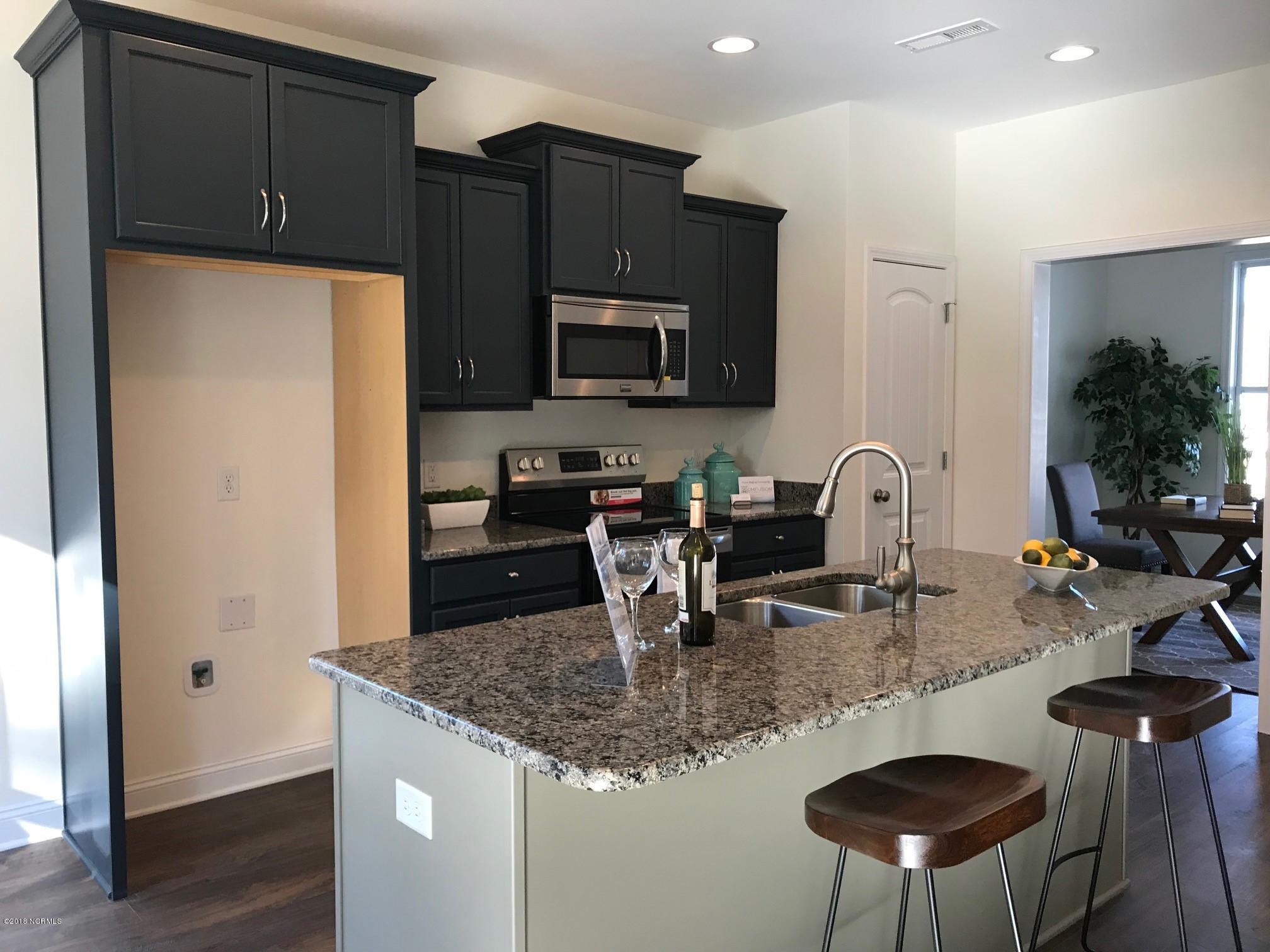 367 Lehigh Road Wilmington, NC 28412 - Photo 7 of 18 Kitchen