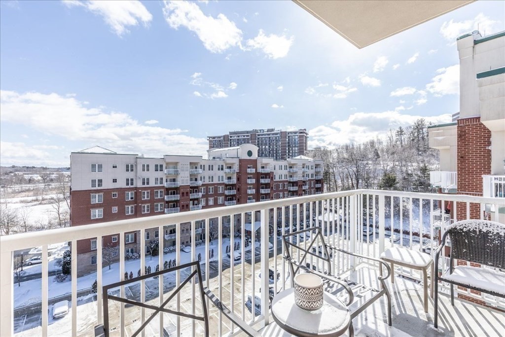 36 Village Road, Unit 706 Middleton, MA 01949 - Photo 34 of 42 a view of a balcony with city view