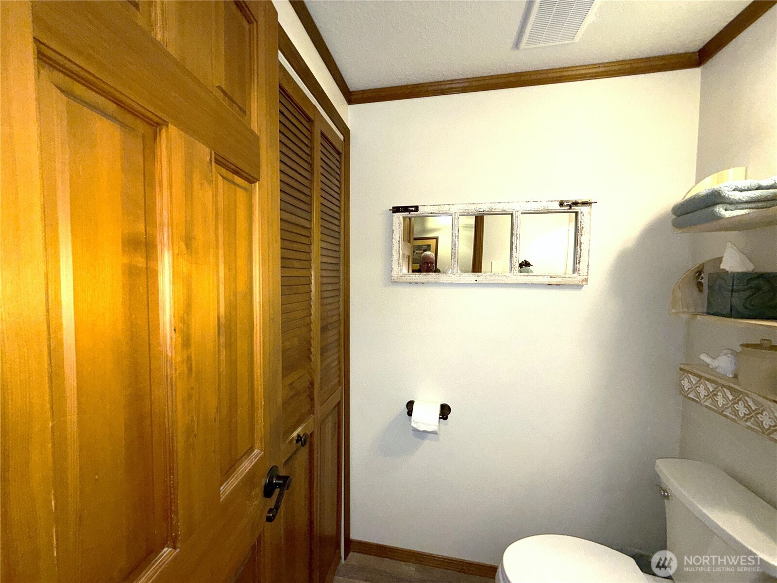 23 Tonata Creek Road Curlew, WA 99118 - Photo 12 of 38 a bathroom with a sink and a mirror