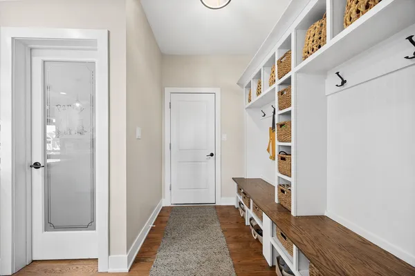 $689,900 | 24234 Sunset Lakes Drive, Manhattan, IL 60442