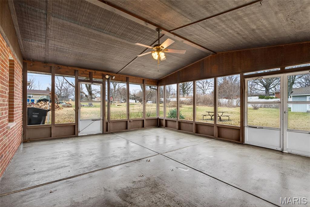 843 Reavis Barracks Road St. Louis, MO 63125 - Photo 23 of 26 Gallery Image 23