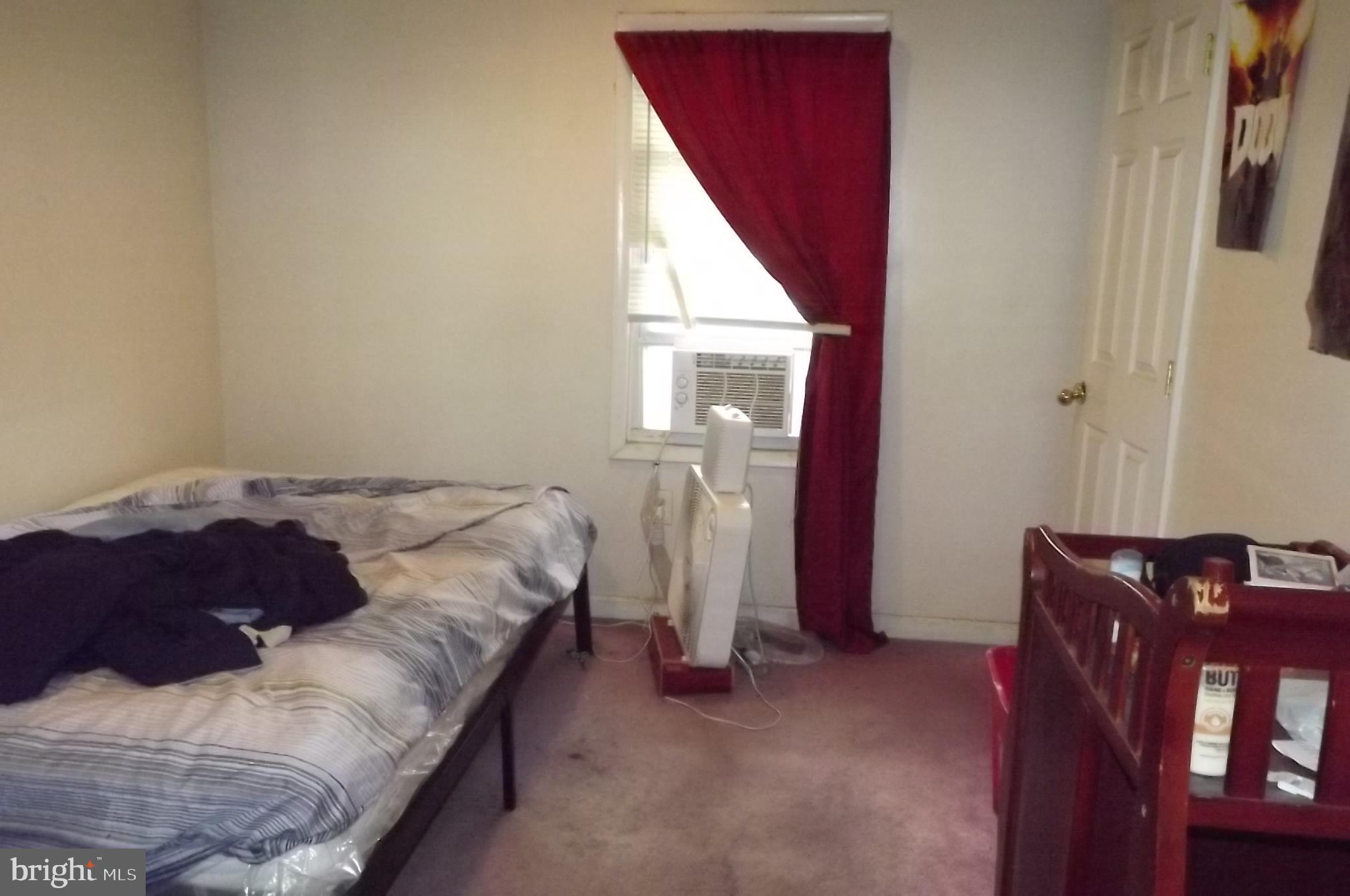 1605 Compton Place Hillside, NJ 07205 - Photo 5 of 7