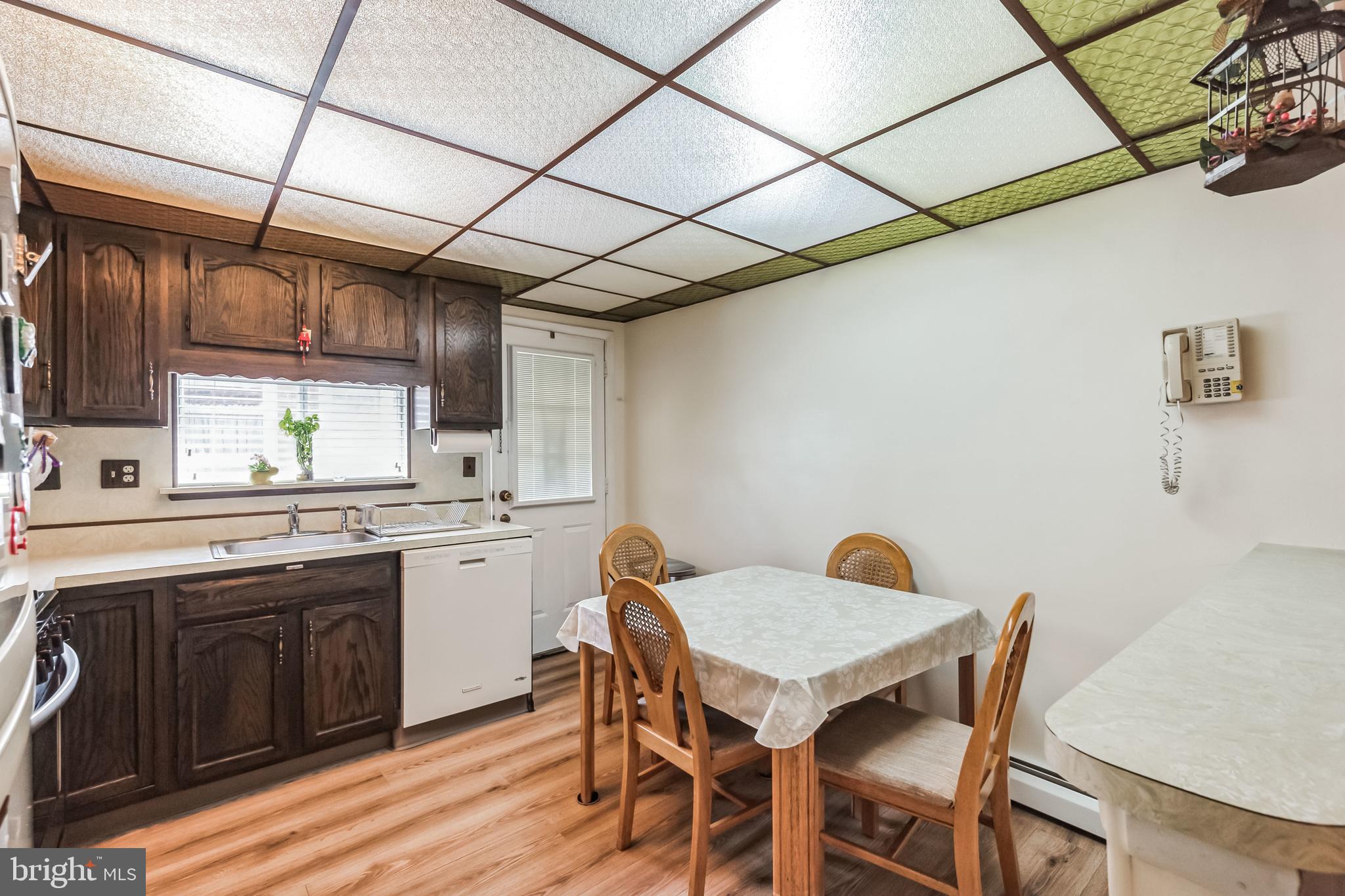 15128 Carter Road Philadelphia, PA 19116 - Photo 7 of 27 Kitchen With Table Area