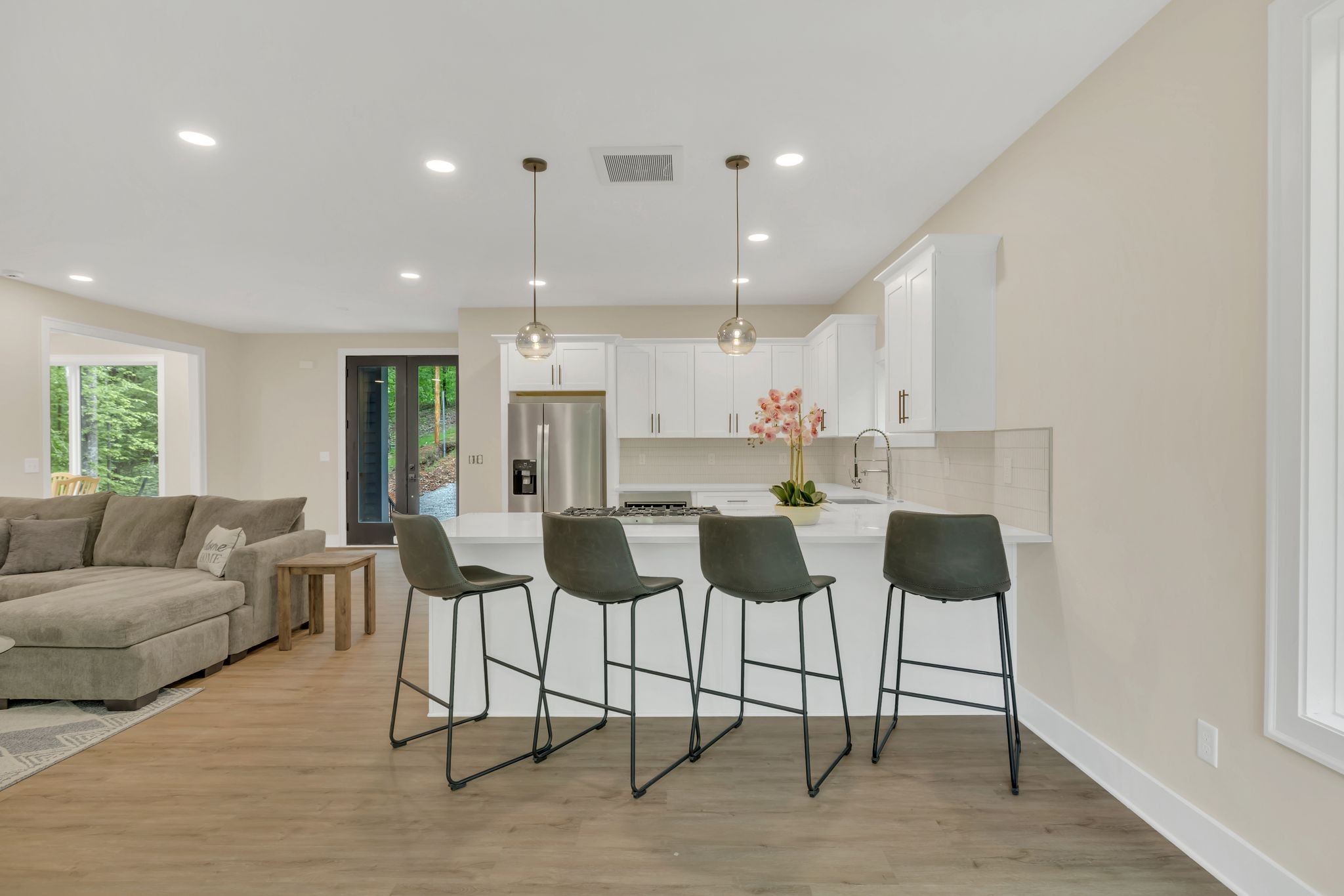 4 Whippoorwill Cove Road Winchester, TN 37398 - Photo 7 of 40 a view of kitchen with dining area