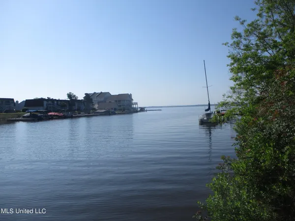 $75,000 | 147 Overlook Pointe Drive, Ridgeland, MS 39157