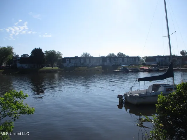 $95,000 | 147 Overlook Pointe Drive, Ridgeland, MS 39157