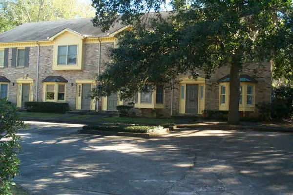 $1,000 | 359 South Mobile Street, Fairhope, AL 36532