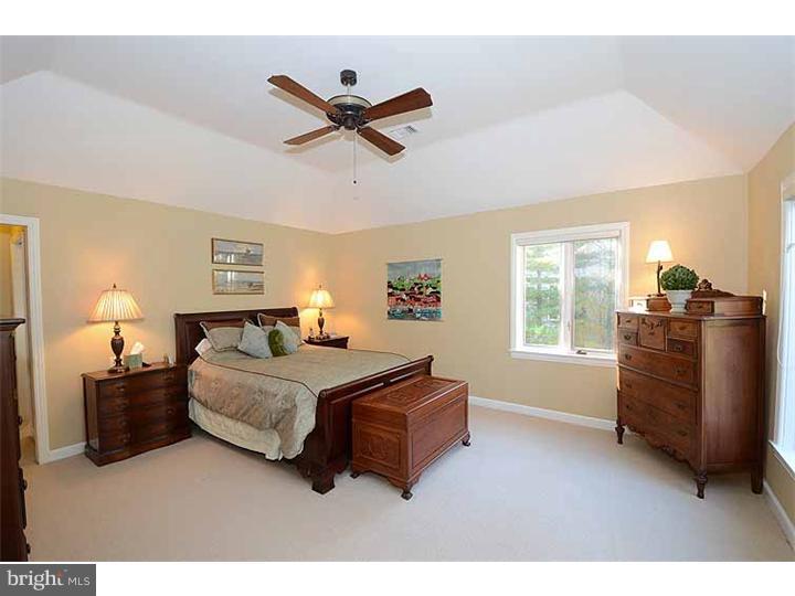268 Ravenscliff Road Wayne, PA 19087 - Photo 13 of 25 Master Bedroom