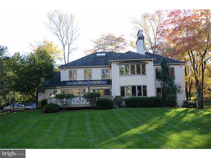 268 Ravenscliff Road Wayne, PA 19087 - Photo 23 of 25 Exterior Back