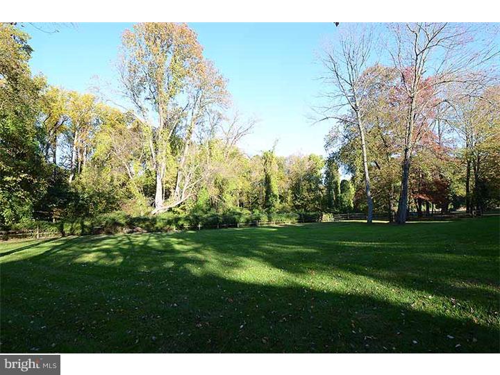 268 Ravenscliff Road Wayne, PA 19087 - Photo 25 of 25 Back Yard