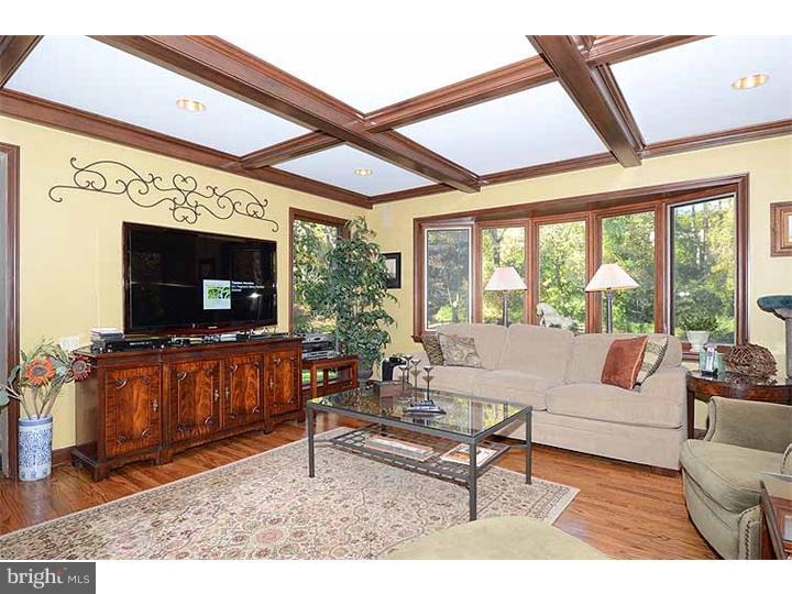 268 Ravenscliff Road Wayne, PA 19087 - Photo 7 of 25 Family Room