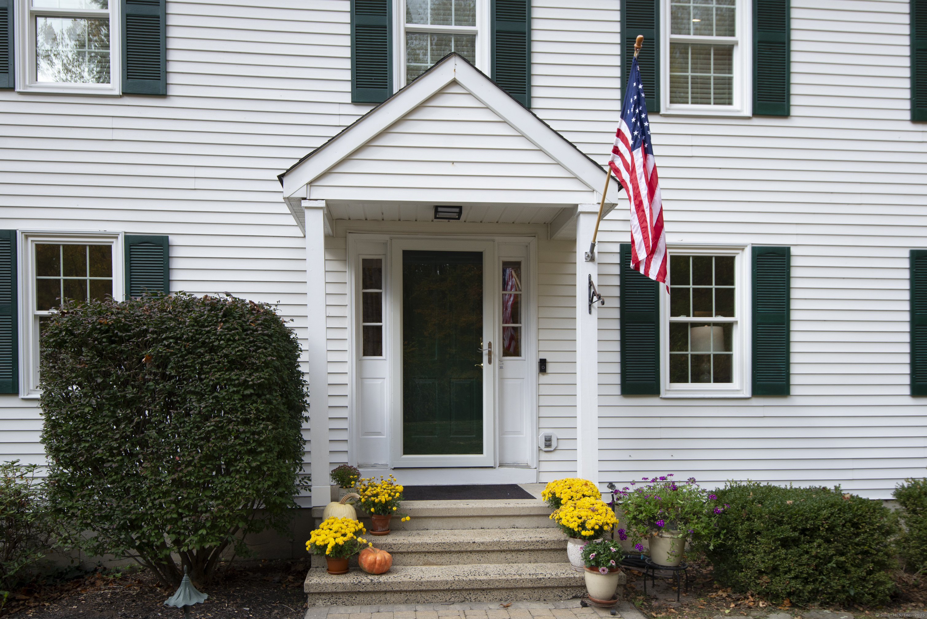 48 Bar Gate Trail Killingworth, CT 06419 - Photo 3 of 40 a front view of a house