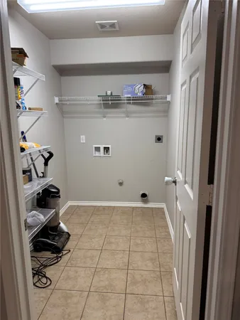 $1,850 | 328 Altamont Street, Hutto, TX 78634