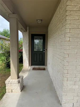 $1,850 | 328 Altamont Street, Hutto, TX 78634