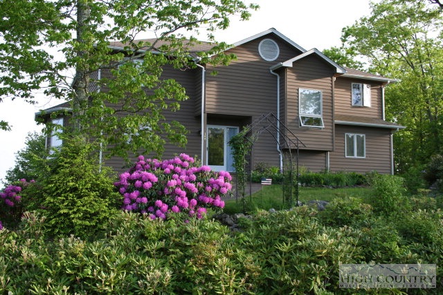 180 Highland Ridge Road Blowing Rock, NC 28605 - Photo 1 of 1 Gallery Image 1