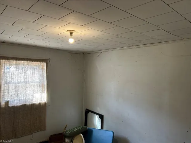 $79,900 | 2990 Pipers Gap Road, Mount Airy, NC 27030