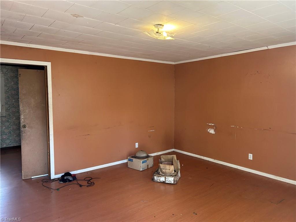 2990 Pipers Gap Road Mount Airy, NC 27030 - Photo 7 of 20