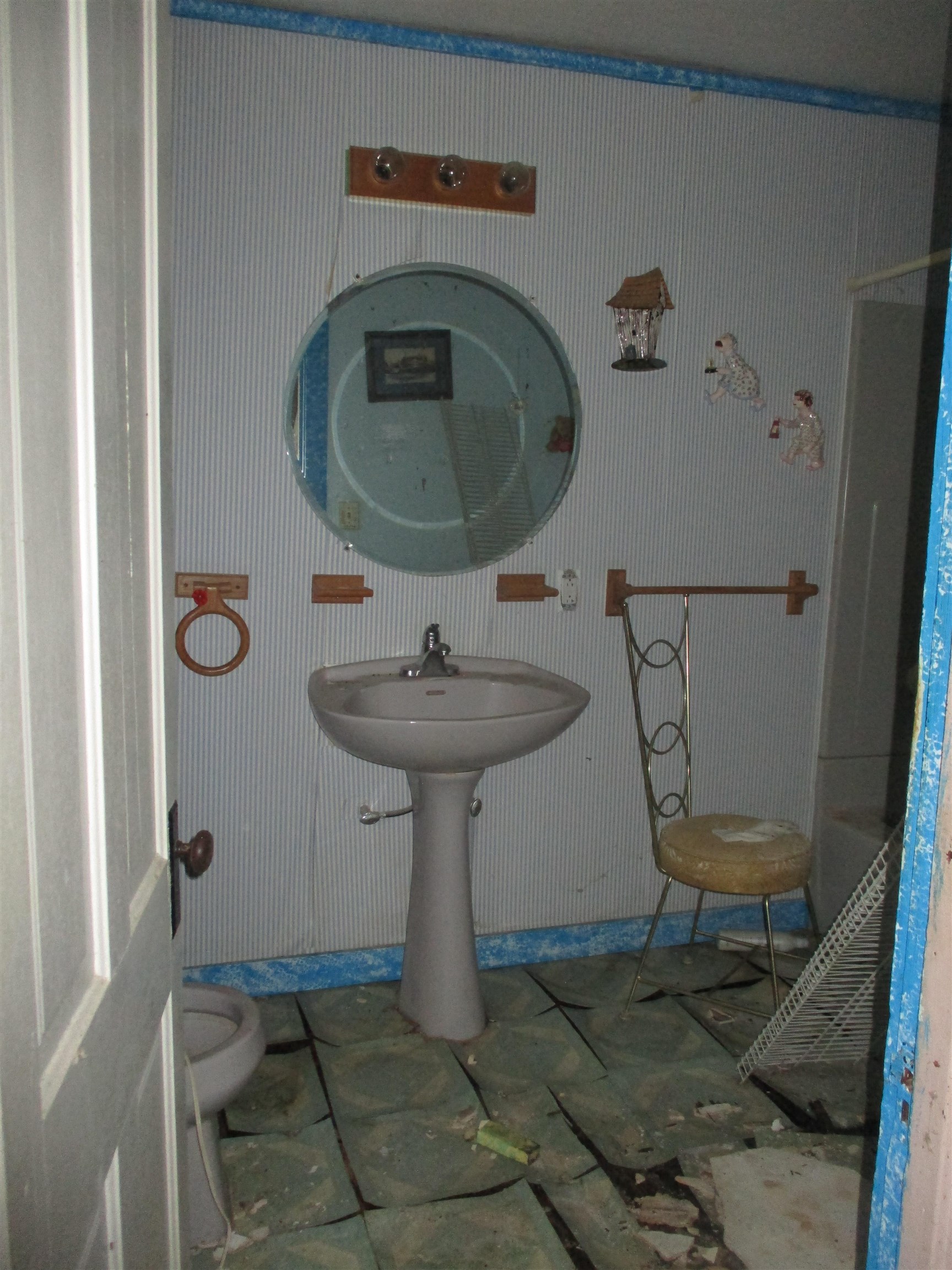 608 Lavalle Street Reedsburg, WI 53959 - Photo 41 of 53