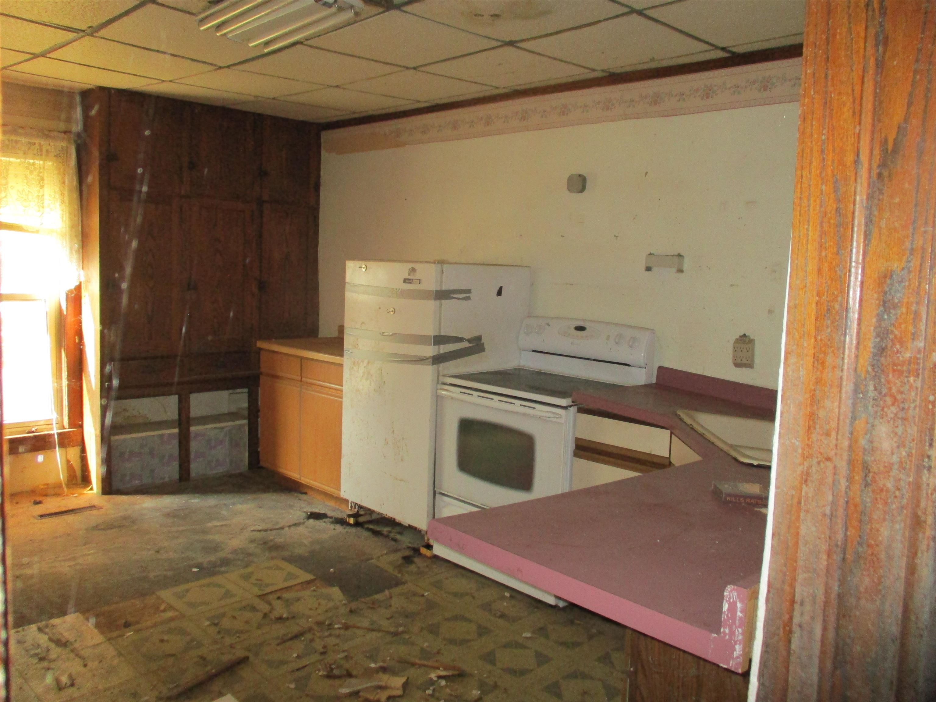 608 Lavalle Street Reedsburg, WI 53959 - Photo 7 of 53