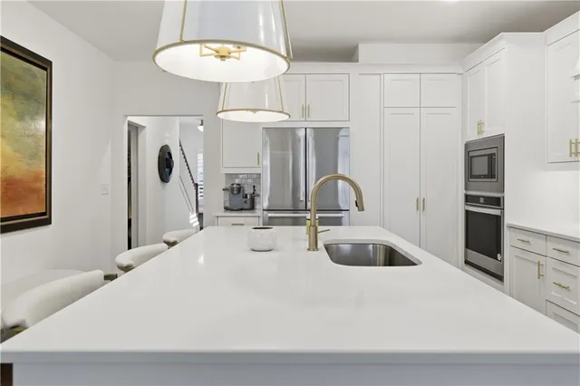 $524,900 | 224 Westpark Drive, Athens, GA 30606