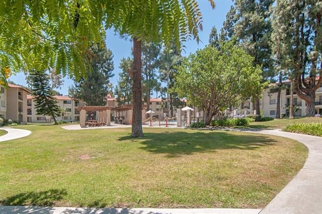 6009 Rancho Mission Road, Unit 118 San Diego, CA 92108 - Photo 2 of 3