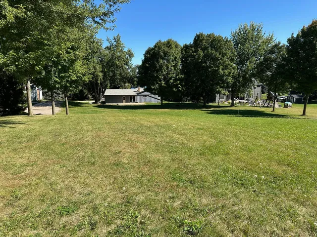 $499,900 | 9340 Pierson Lake Drive, Chaska, MN 55318