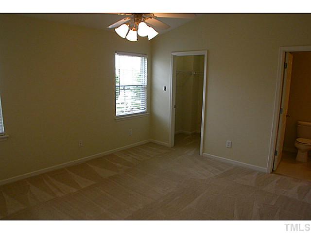 5131 Thornton Knoll Way Raleigh, NC 27616 - Photo 13 of 18